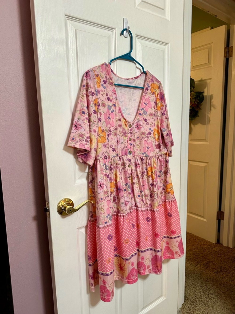 2 Beloved Boutique Pink & Purple Floral Button-Front Babydoll Dress Lg NWOT - Picture 3 of 4